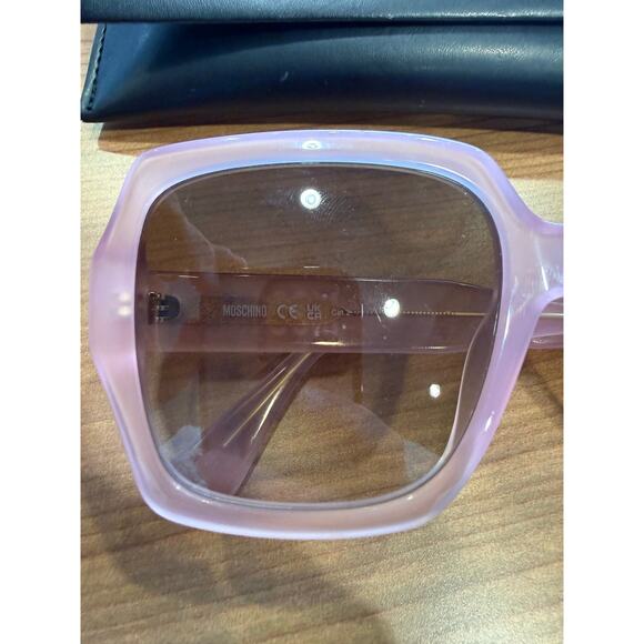 MOSCHINO Baby Pink and Brown Gradient Square Ladies Sunglasses (56•19)